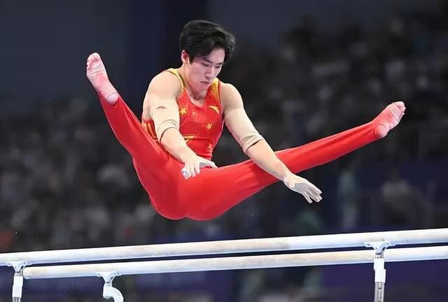 关于室内体操比赛男子项目韩国选手雄霸的信息