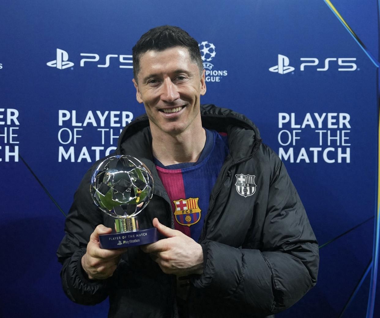 包含崭露头角：欧洲强队完美表现的词条