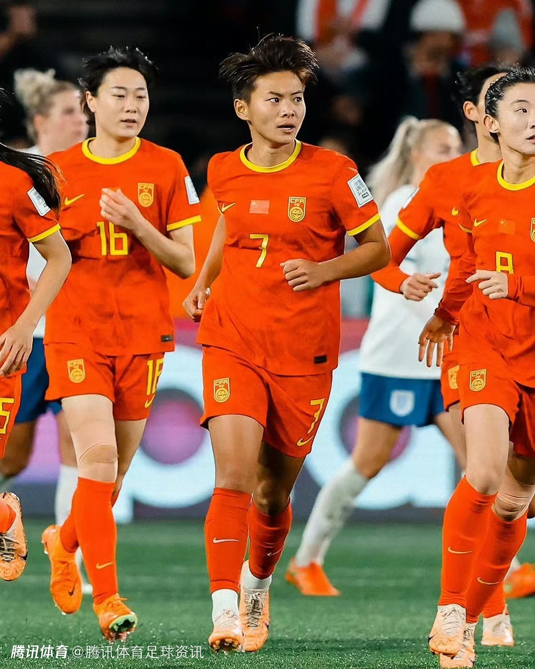 荷兰队晋级女足世界杯八强,实力强劲 荷兰队晋级女足世界杯八强,实力强劲